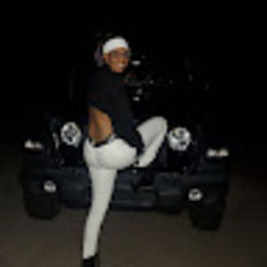 Meet your Posher, Felicia